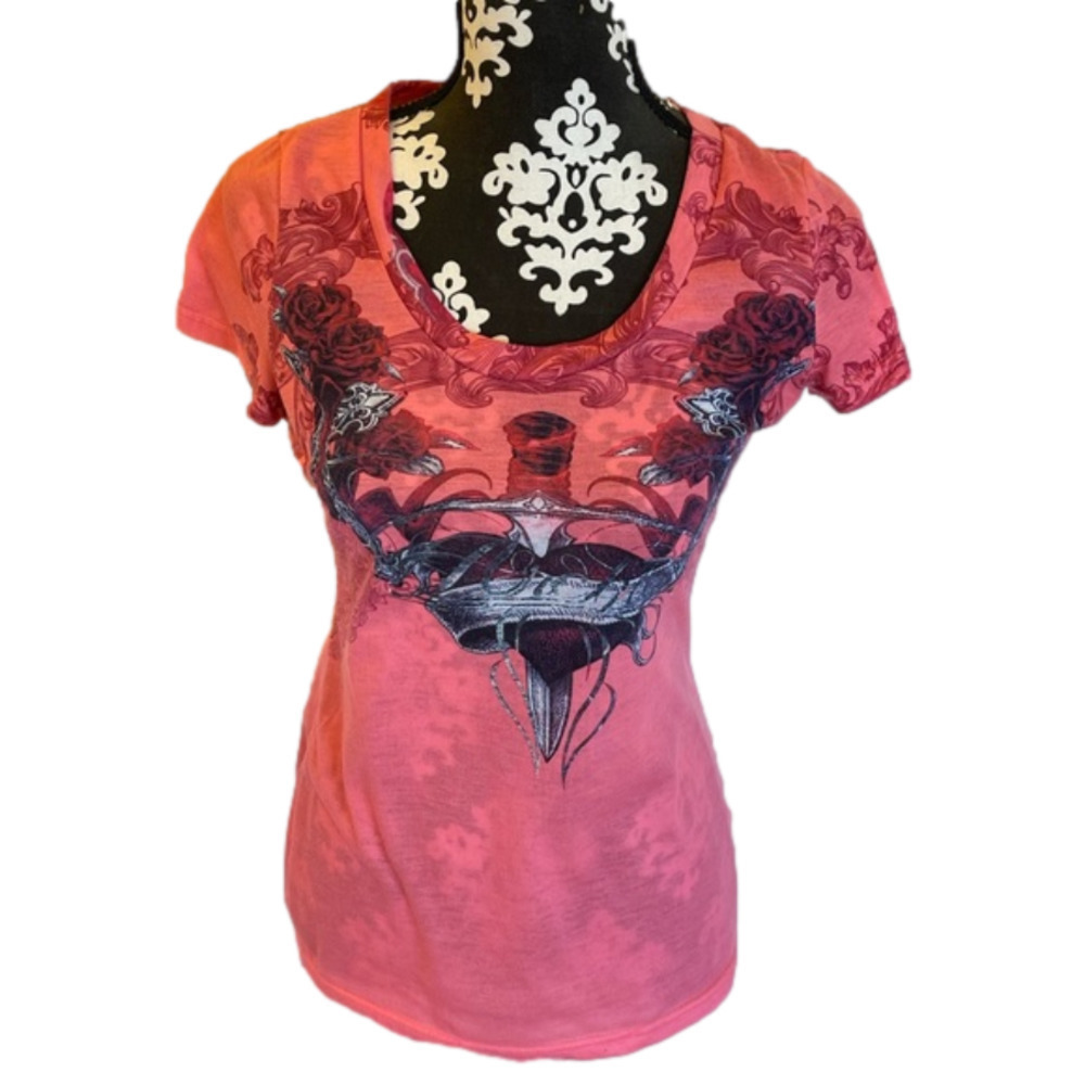Women’s T-shirt small